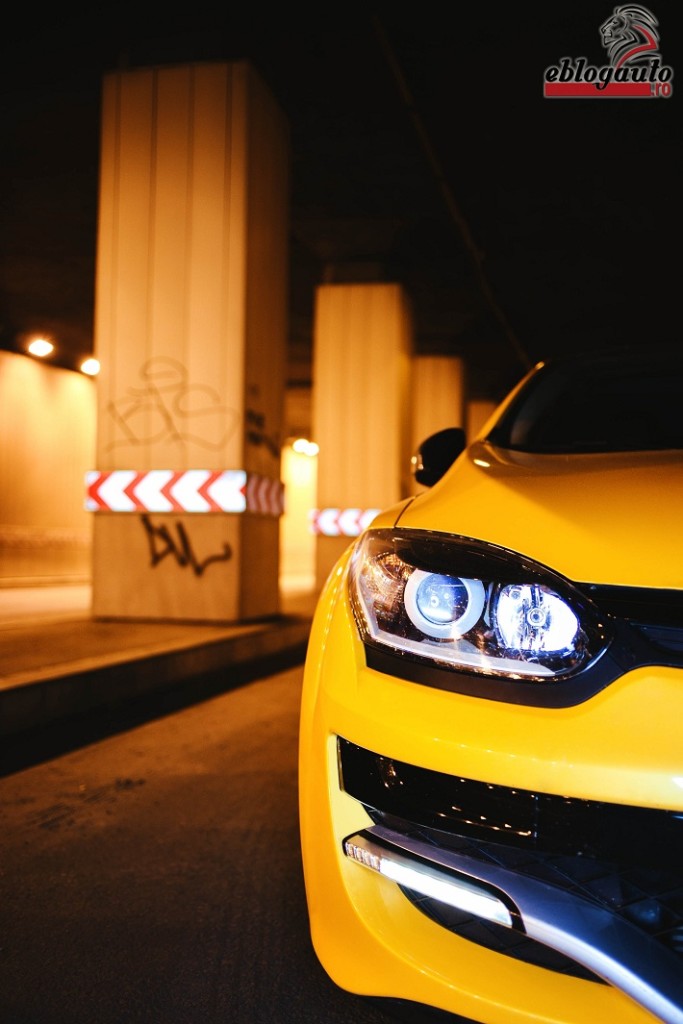renault-megane-rs-trophy-275-review (7)